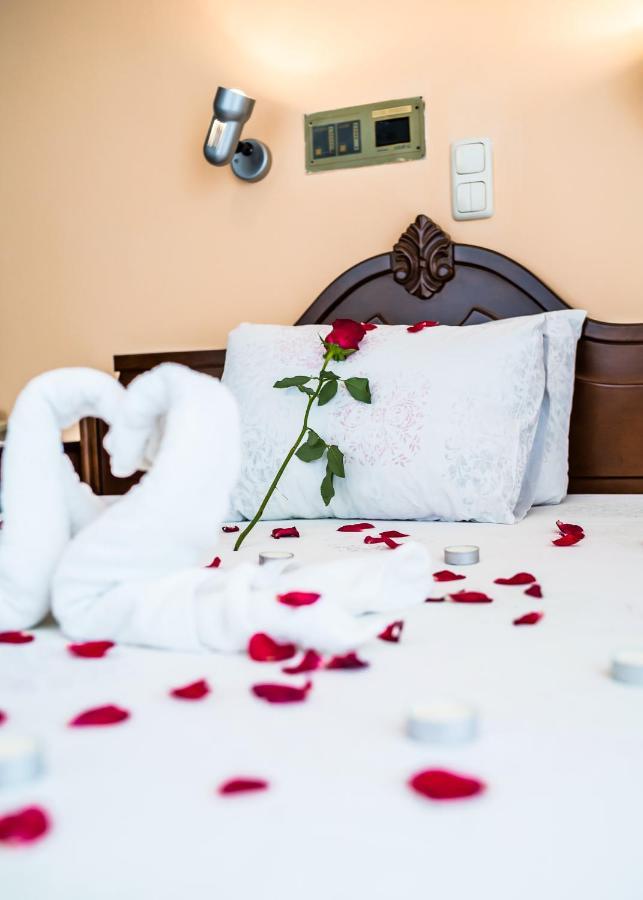 Hotel Fourkos Limenas  Bagian luar foto