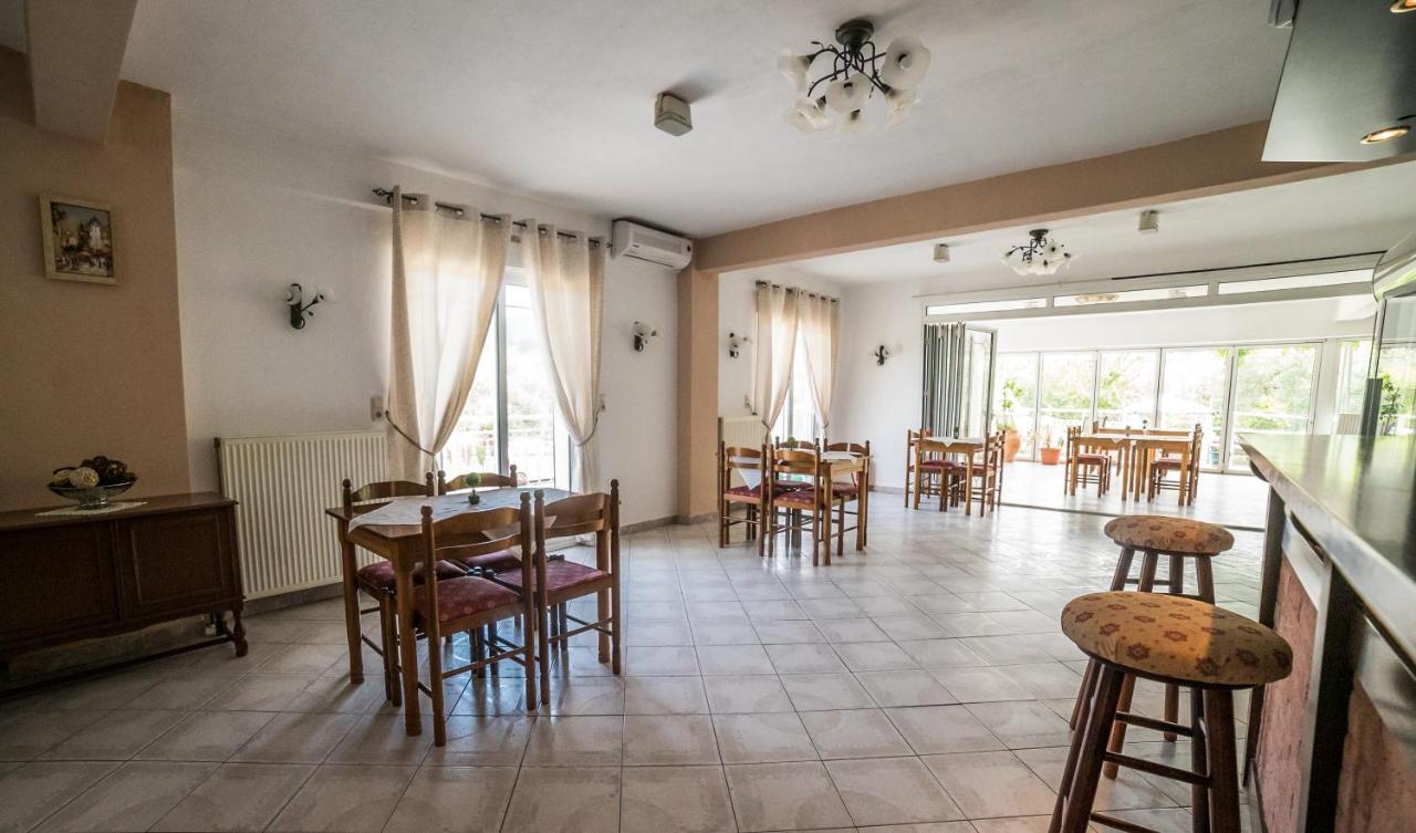 Hotel Fourkos Limenas  Bagian luar foto
