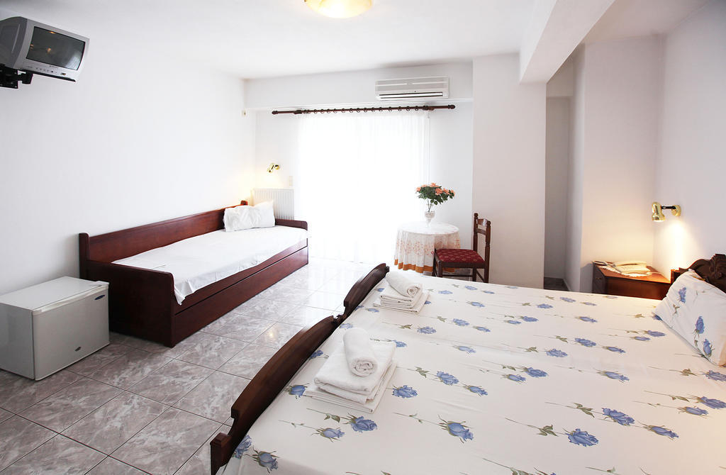 Hotel Fourkos Limenas  Bagian luar foto