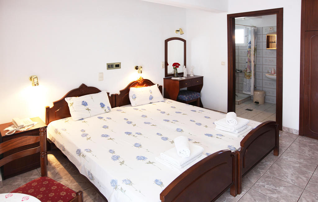 Hotel Fourkos Limenas  Bagian luar foto